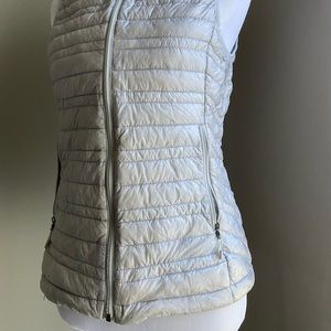 Patagonia puffy vest